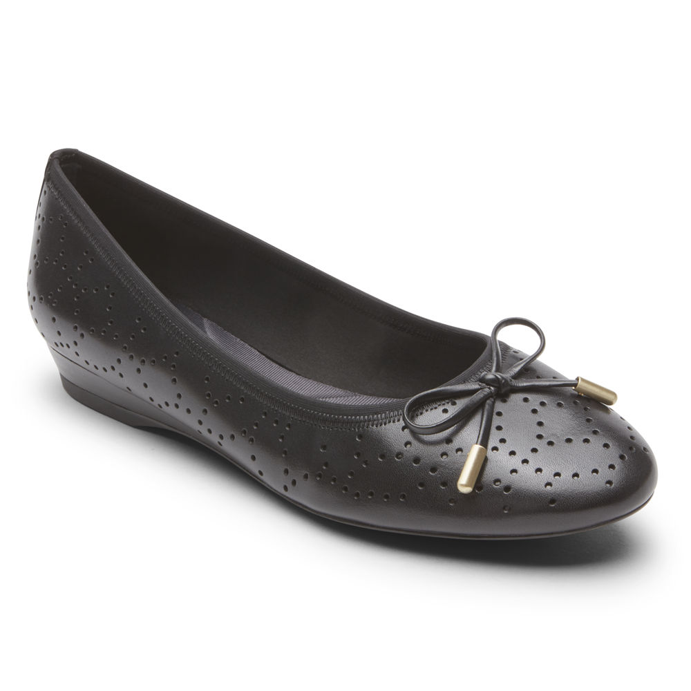 Rockport Flats For Womens Black - Total Motion Shea Perforated Bow - ZW0469853